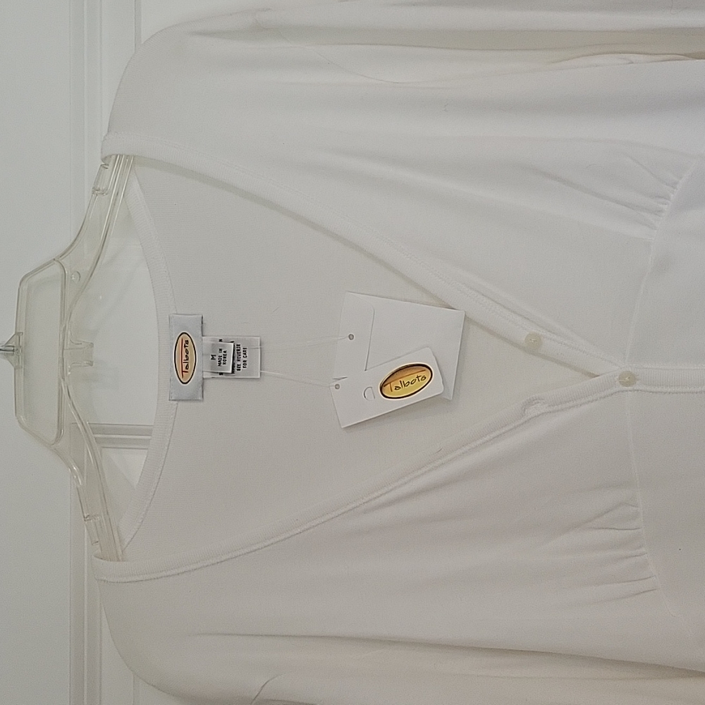 Cute Talbots Button Front Top-size M - Picture 3 of 4